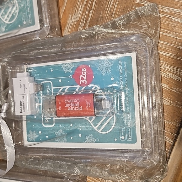 PICTURE KEEPER Connect - Photo Storage/Backup 32GB - NEW - Picture 2 of 7